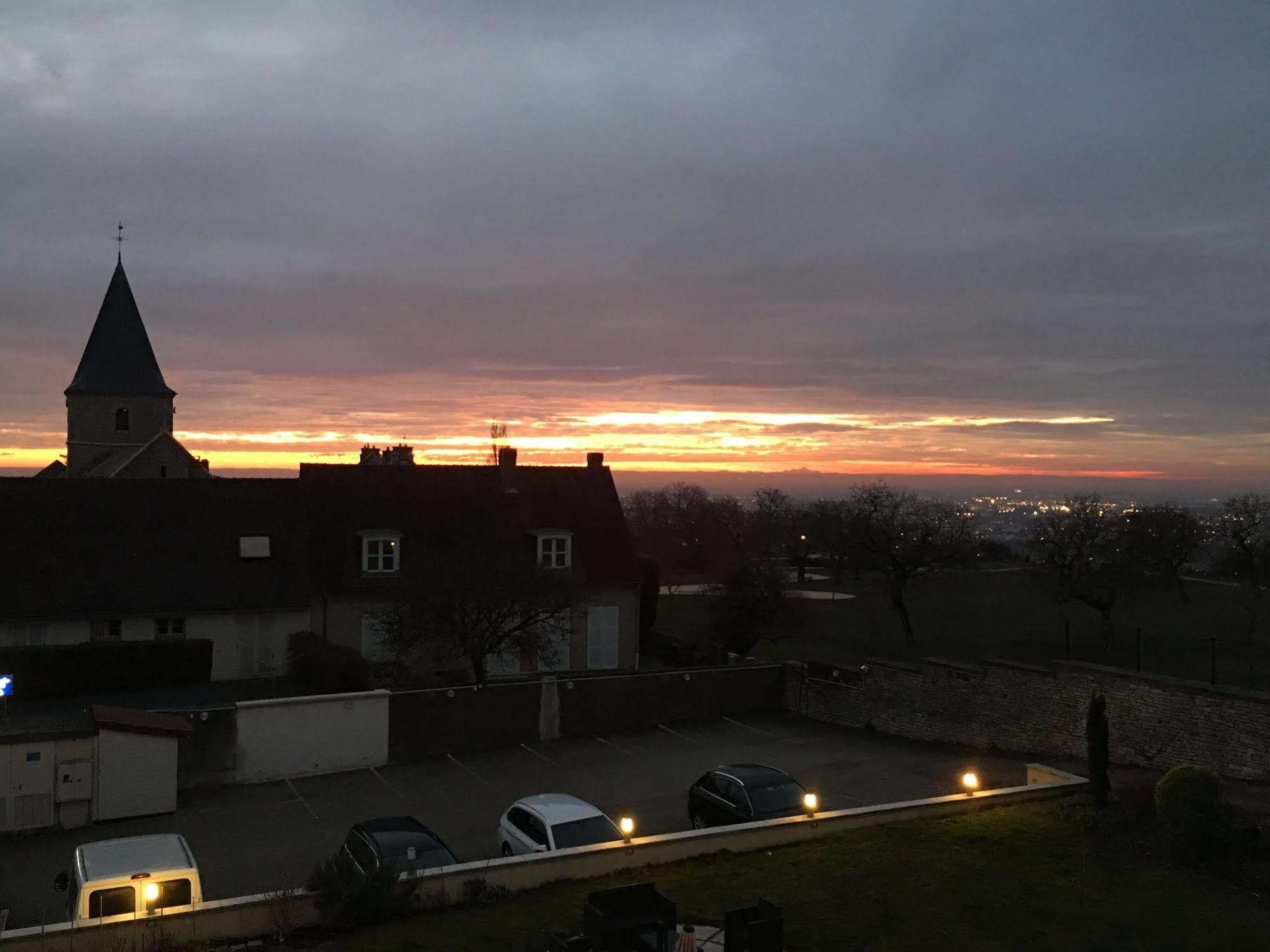 Hôtel La Bonbonnière - Dijon Talant Esterno foto
